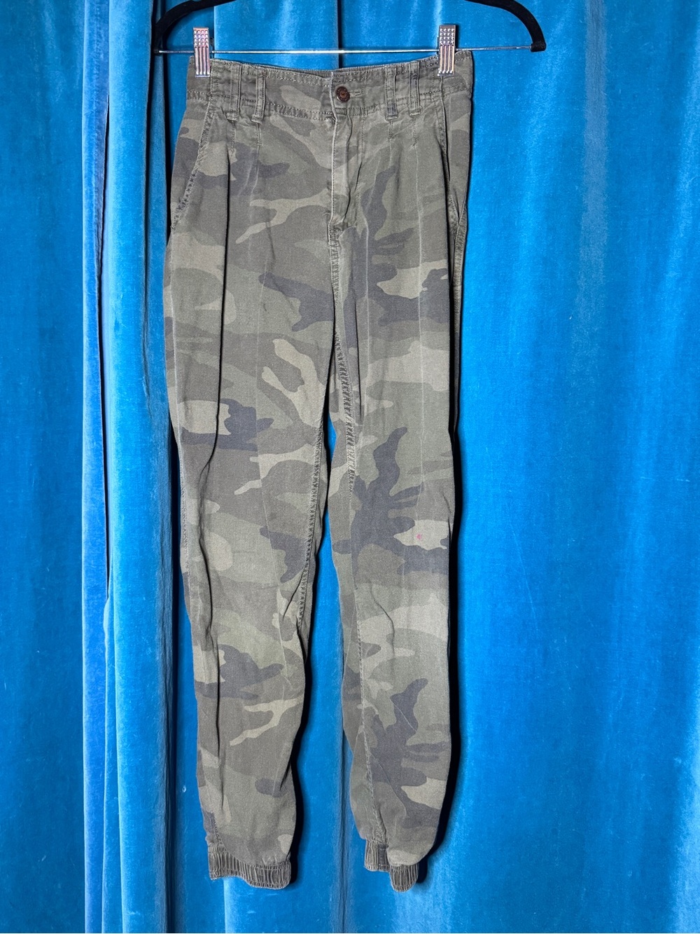 Camouflage Jogger Pants - Olive Camo
